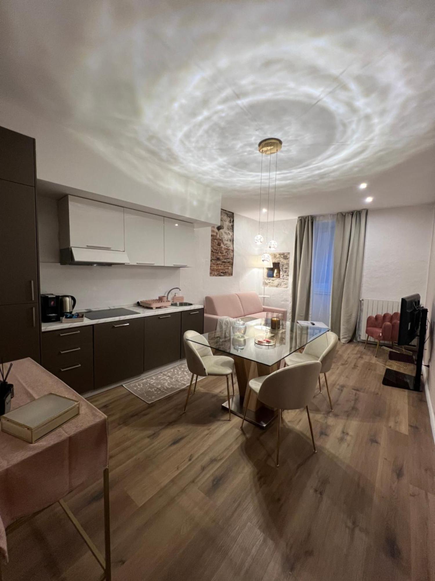 Residenza San Rocco "Suite Sul Lago" Орта-Сан-Джуліо Екстер'єр фото